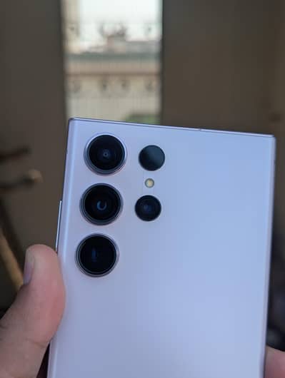 Samsung s23ultra non pta sim chal Rahi hi 12/512