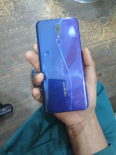 10 by 10 condition oppo mobile