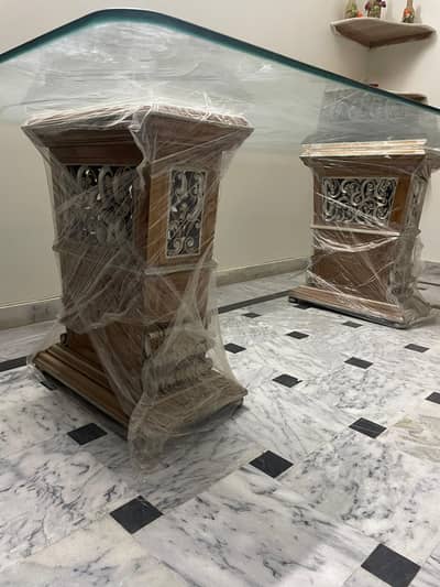 Brand New Packed 8 Seater Chinioti Dining Table with Glass Top