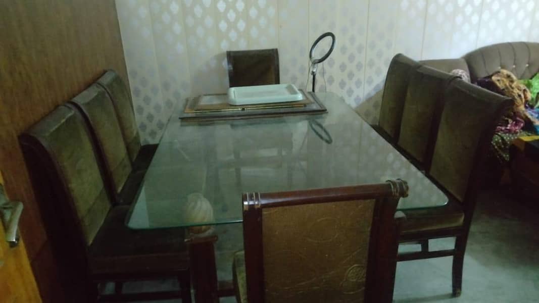 dinning table 0