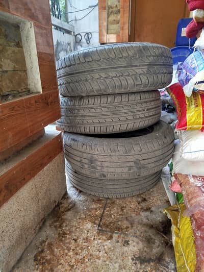 195/65/R15 Tyres 70% for sale 4 pcs