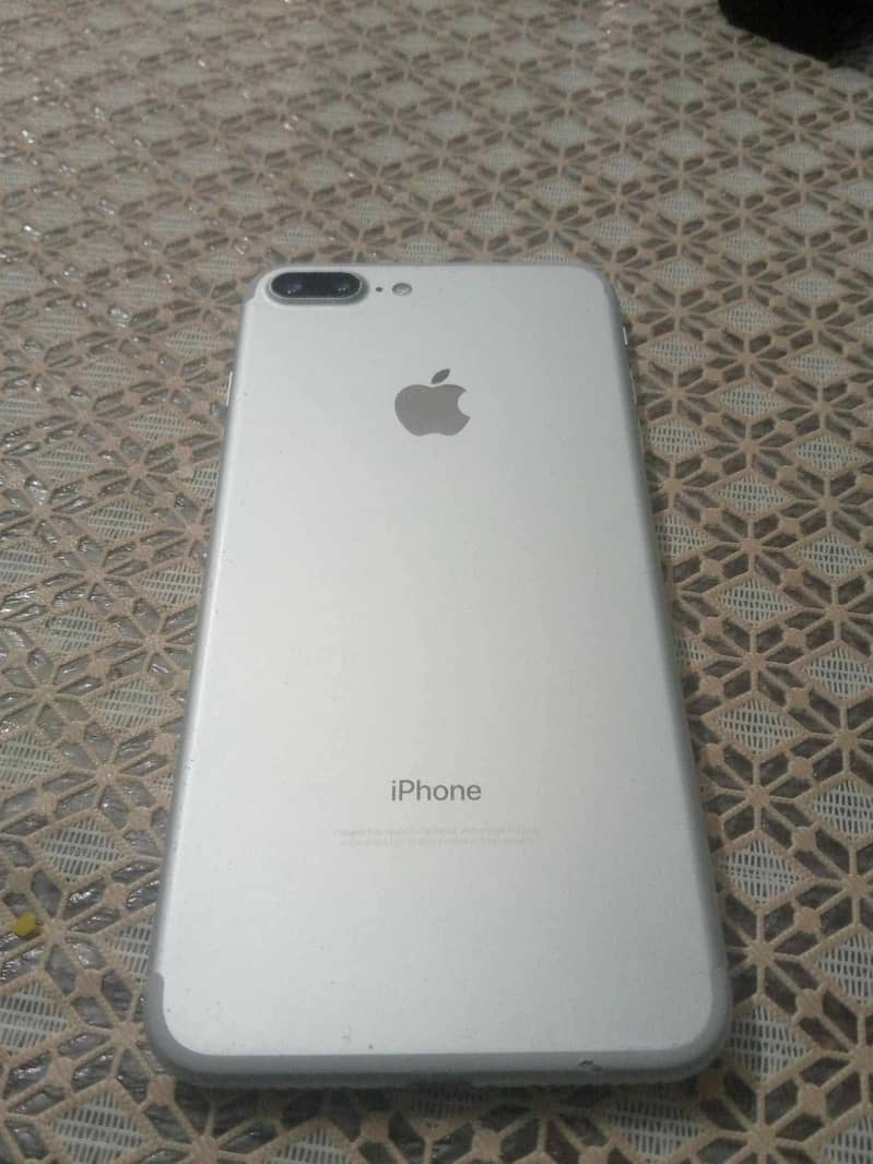 iPhone 7+ 0