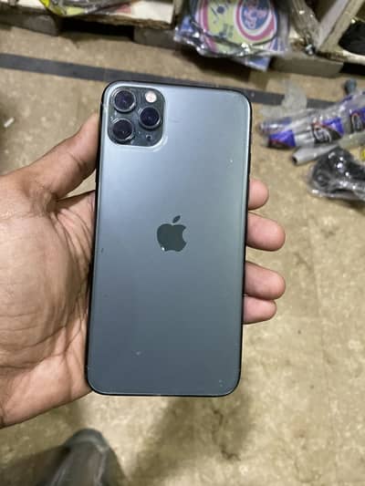 Iphone 11 pro max 256 gb pta approved 10/10 condition