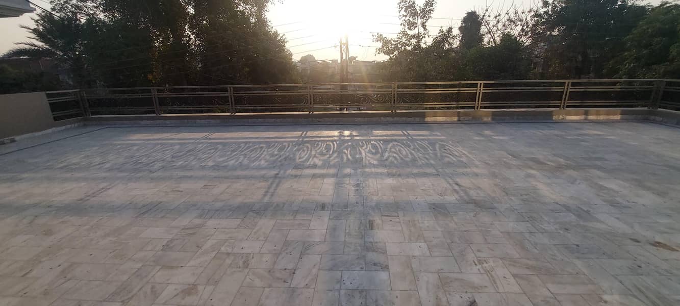 Guaranteed Safe and Quality Rooms - Females 9