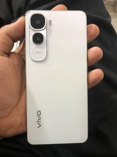 vivo y400