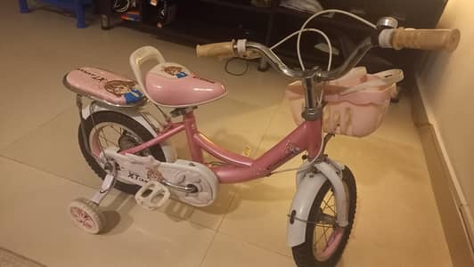 Bike For 4 to 5 BABY GIRL looks like New