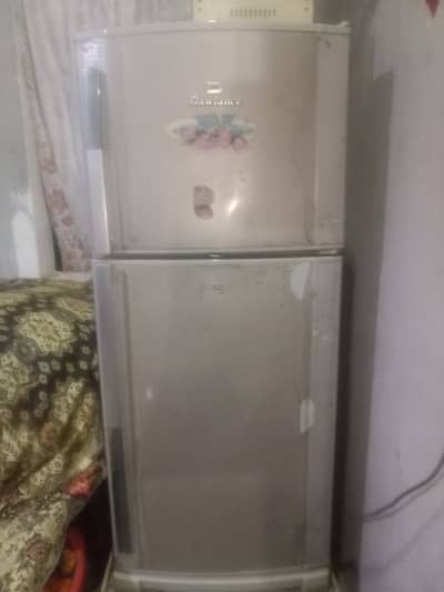 Dawlance Refrigerator with Haier Stabilizer & Free Fridge Stand