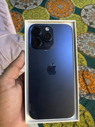 15 Pro Max 256 gb (JV) with Box