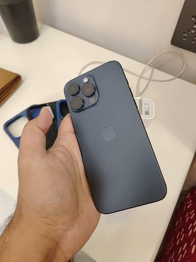 15 pro max jv  256 GB