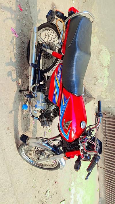 bike pr Kam ni ha koi