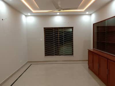 1Kanal Beautiful House Available For Sale DHA Phase 4