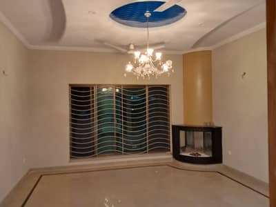 1Kanal Beautiful House Available For Sale DHA Phase 4
