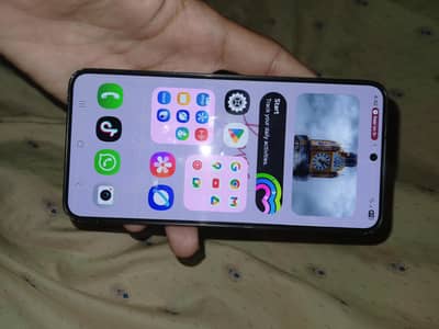 SAMSUNG S24 NON PTA EXCHANGE POSIBILE WITH IPHONE