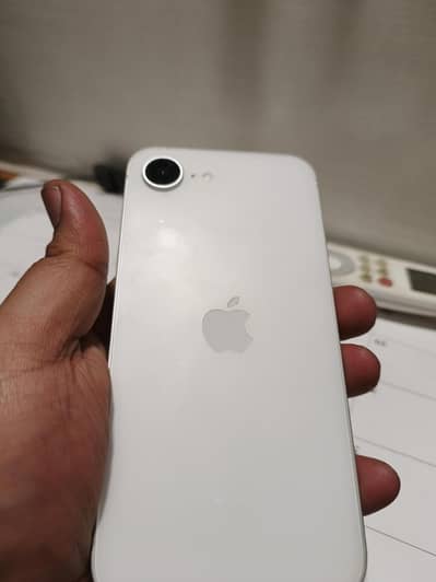 16e | PTA Approved | 3 Months Warranty | 111 Cycle | Apple iPhone 16e