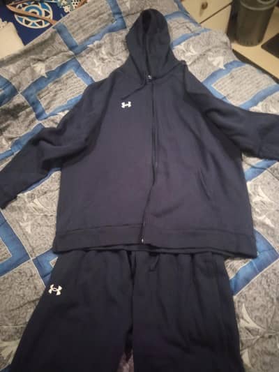 2xl original under armor tracksuit bought from sports direct in uk