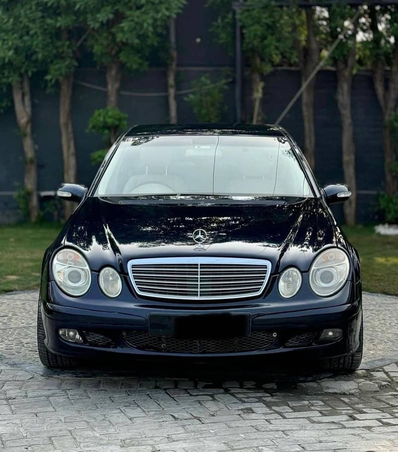 Mercedes E Class E200 0