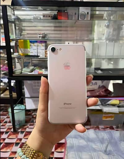 IPhone 7 256GB PTA Approved My WhatsApp 03040130748 for sale
