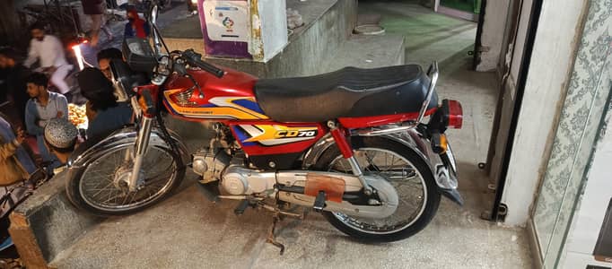 Honda cd70 cc 2025 modal like new