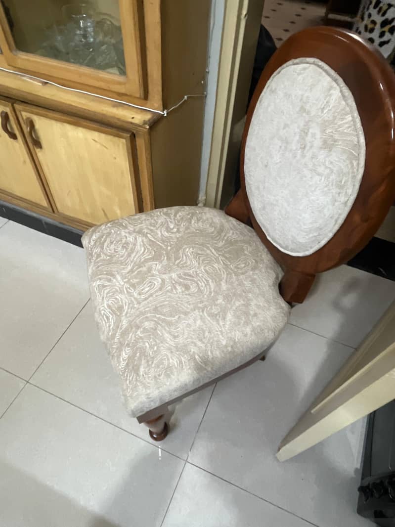 Dining table with chairs. 2