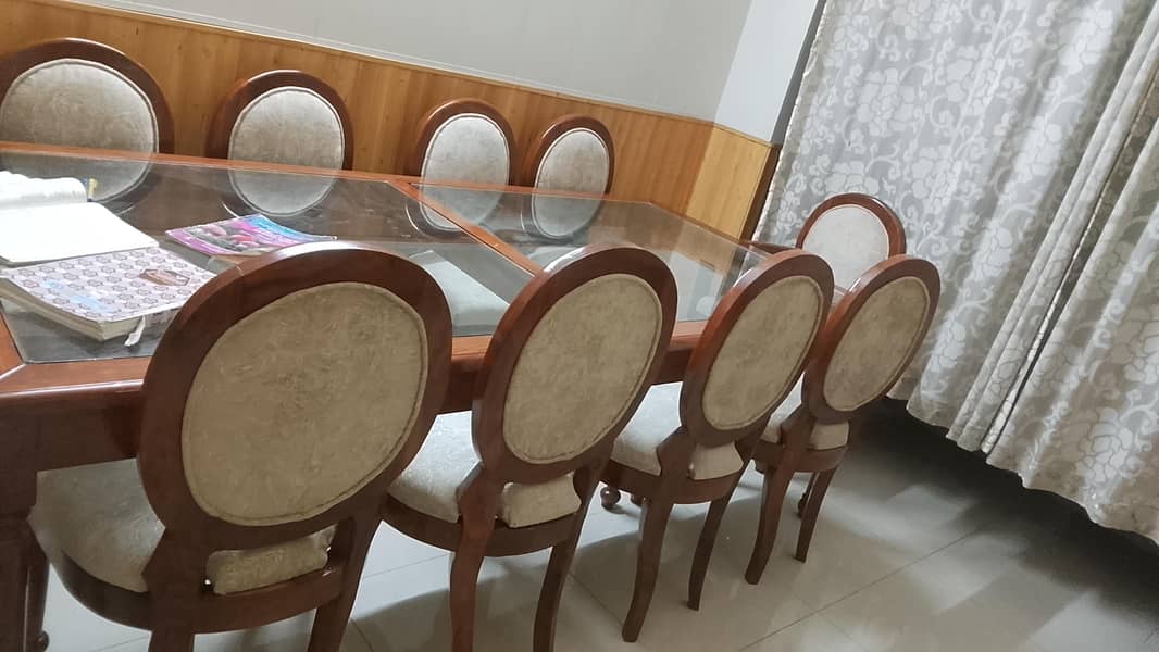 Dining table with chairs. 7