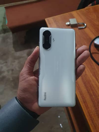Redmi k40 gamming  12 256
