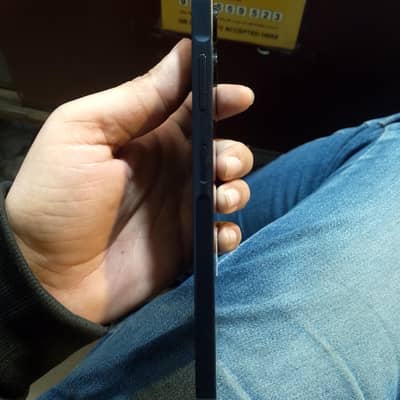 samsung A06 comlete box 10/10 9 month warranty