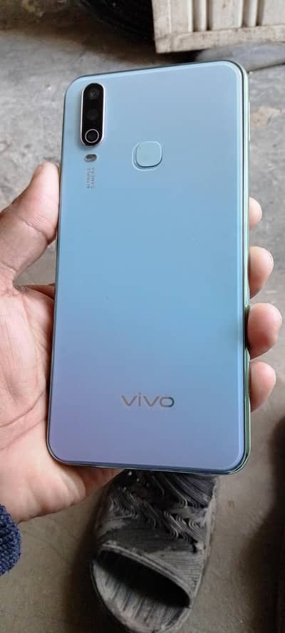 vivo y17