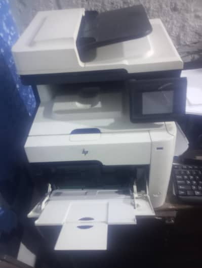 hp leaser jet m476dw