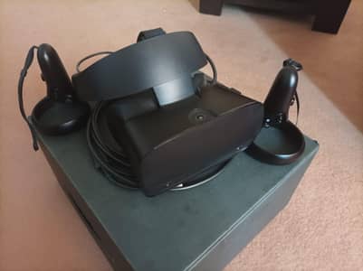 Oculus Rift S - New Rs 135,000
