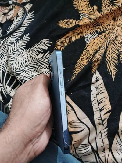 iPhone 13 pro factory unlocked 128GB