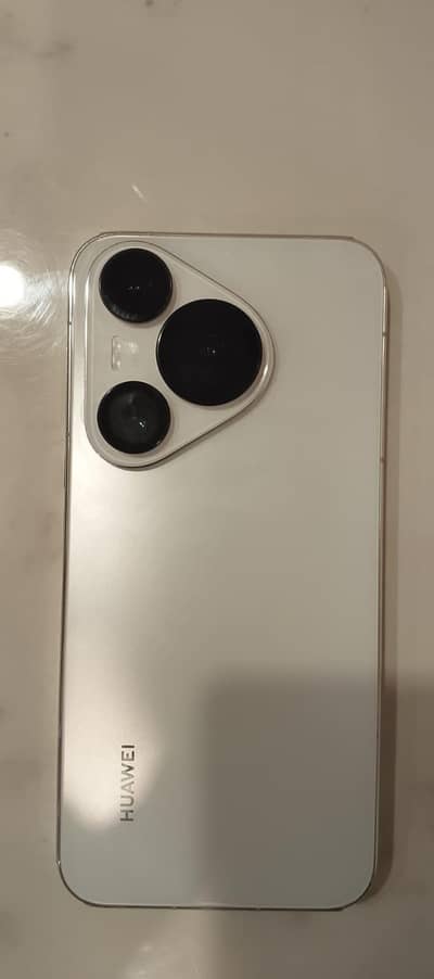 Huawei Pura70 12 /256 box pack full SIM time available