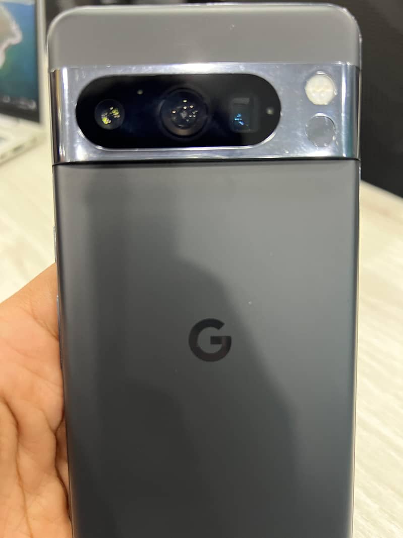 Google pixel 8 pro 2