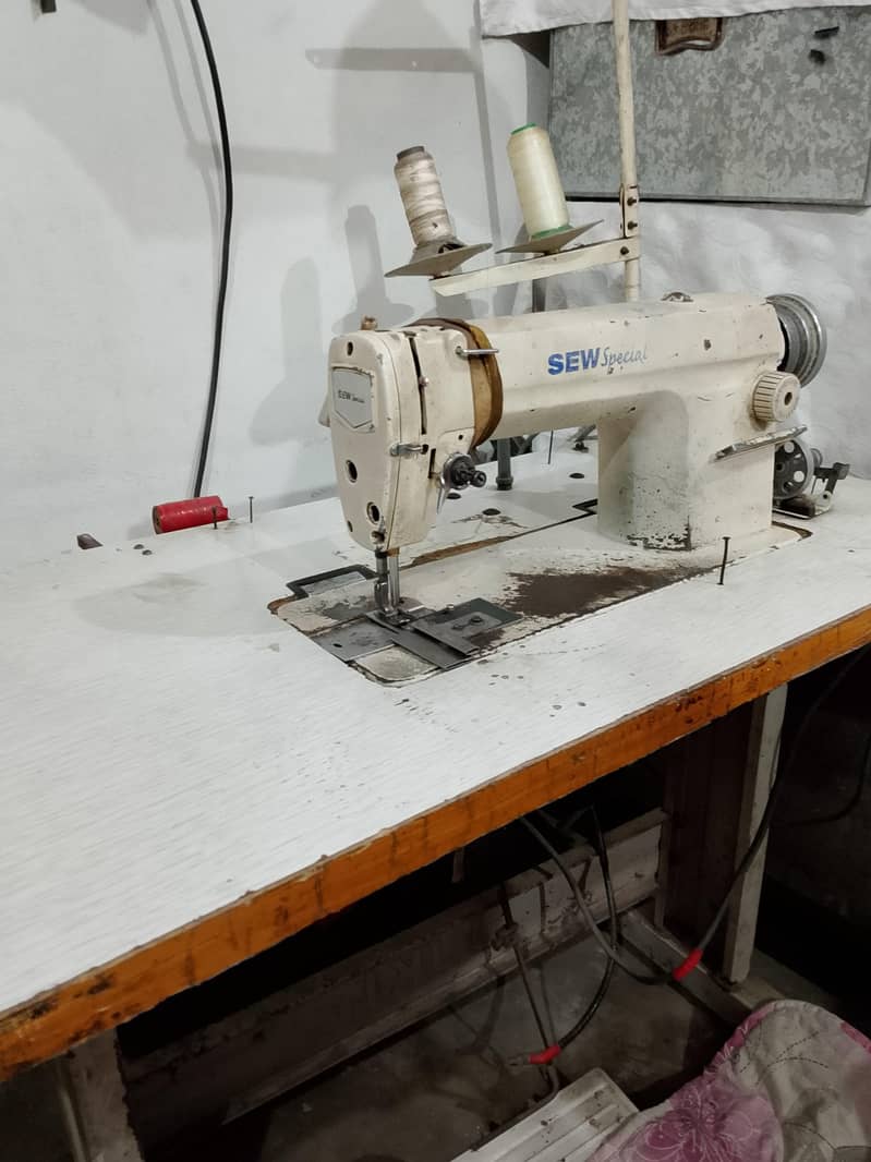 sewing machine 0