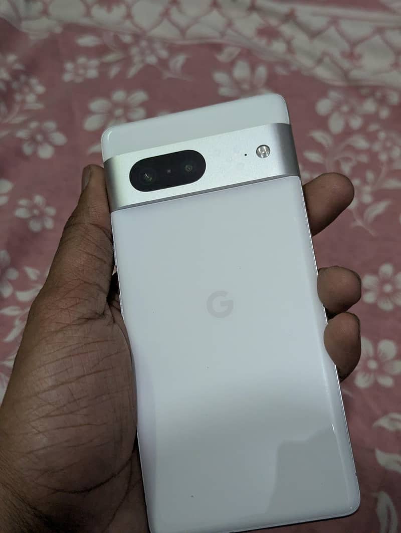 Google Pixel 7 6