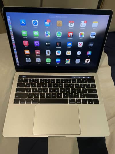 Macbook pro 2017 13 inches