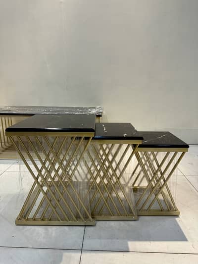 Nesting Tables / Marbel Top nesting tables / Side tables