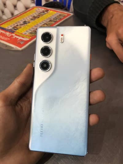 tecno camon 40 pro