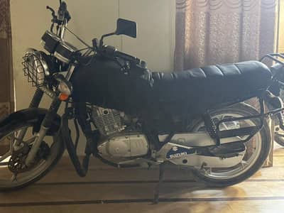 Suzuki 150gs