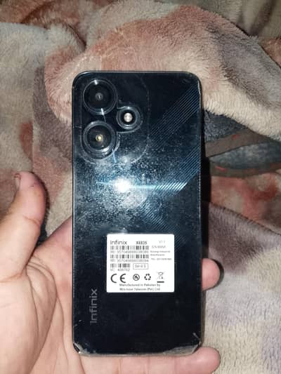 5000 mah battery ha 6 128 gb ha bohat acha mobile ha