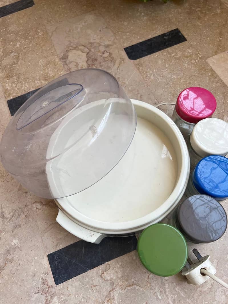 yoghurt maker 1