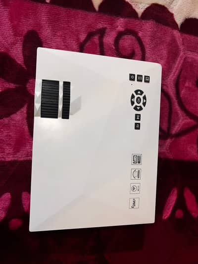 Projecter for Sale 10/10