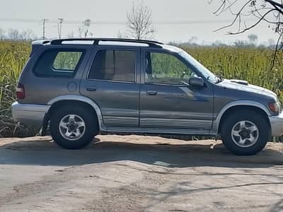 kia spotting room total original no accident AC working LPG