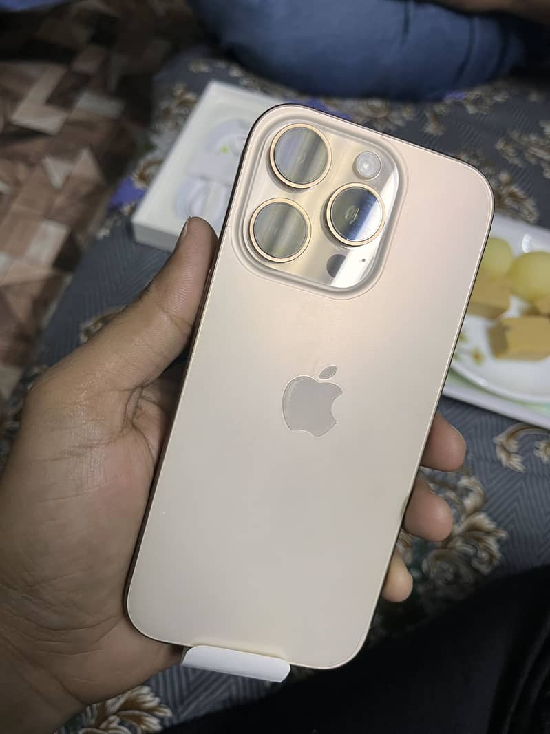 Iphone 16pro 1