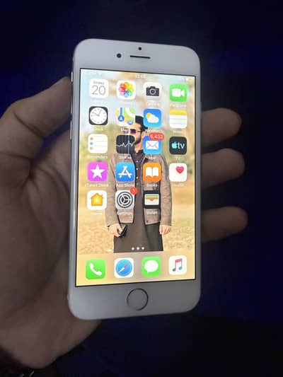 Iphone 6 Lush condition Total genuine