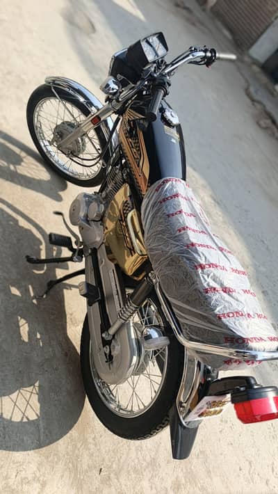 gold edition new bike 03264529020