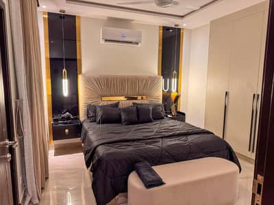 1 Bedroom Luxury Furnished Apartment is Available for Rent in Bahria Town Lahore