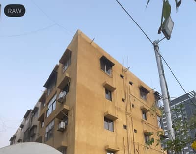 3 Bedroom First Floor Apartment Jason Paradise