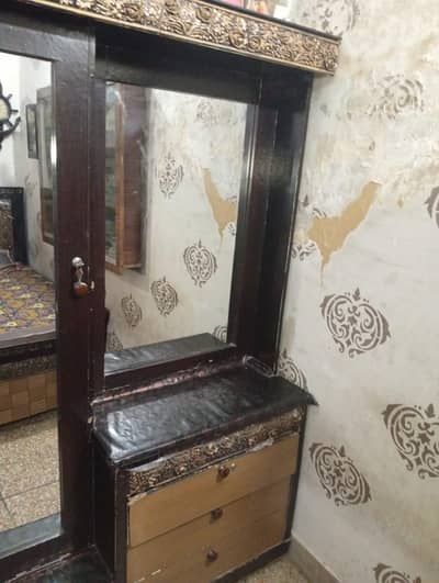 complet bed set ( bed+ side table+drasing)