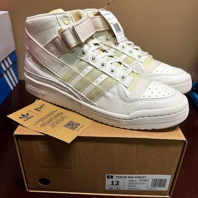 Adidas Parley high Yellowish-white Edition