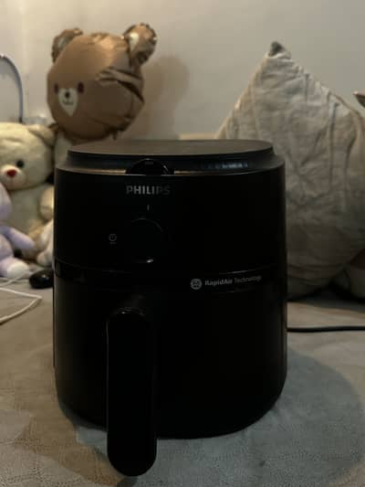 Philips Air fryer 1000 Series 3.2L Healthy Oil free cooking